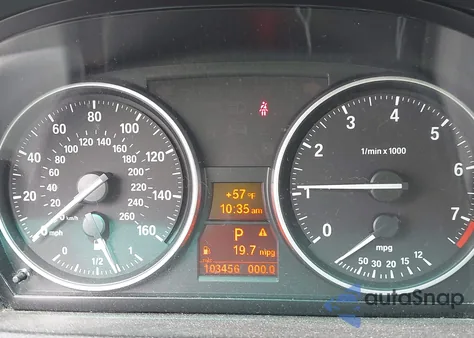 2011 BMW 328I xDrive z USA, uszkodzony, nr VIN WBAPK5C57BA995965